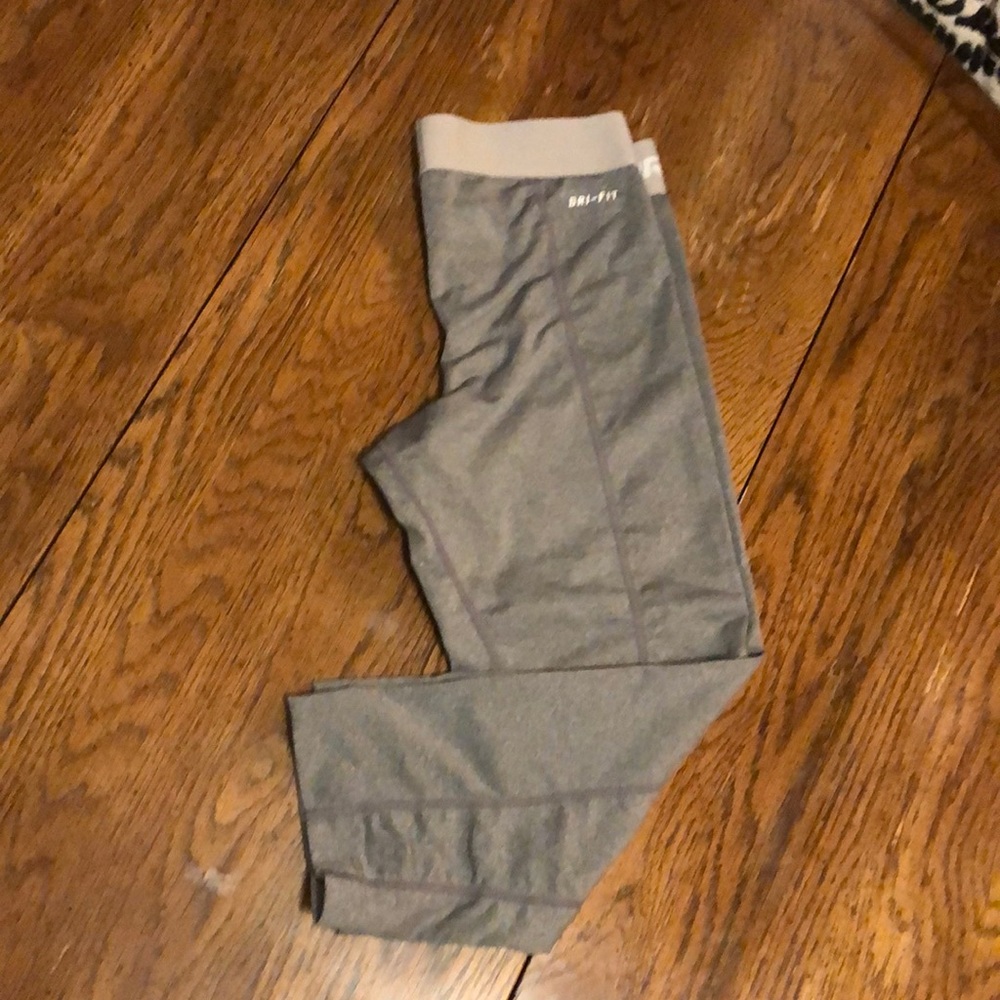 Nike Capri leggings